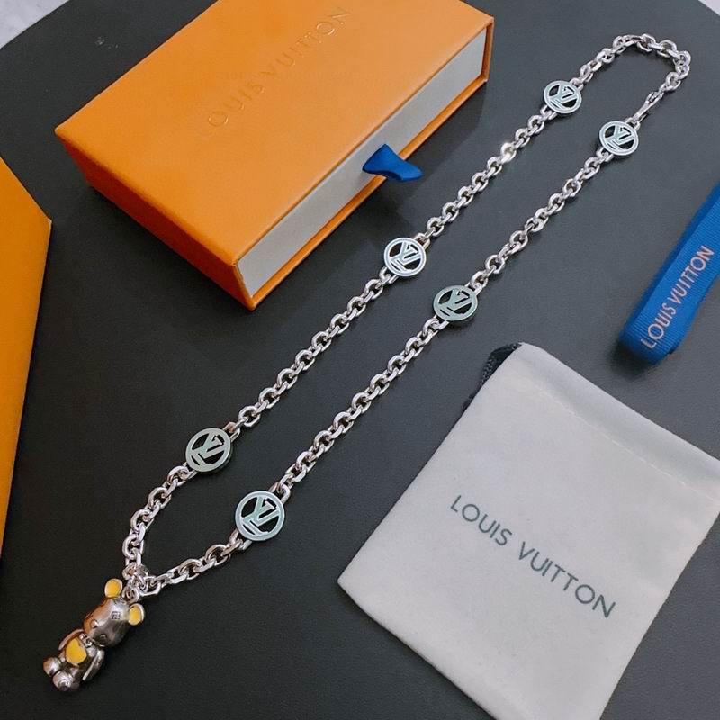 LV Necklace 03lyr314